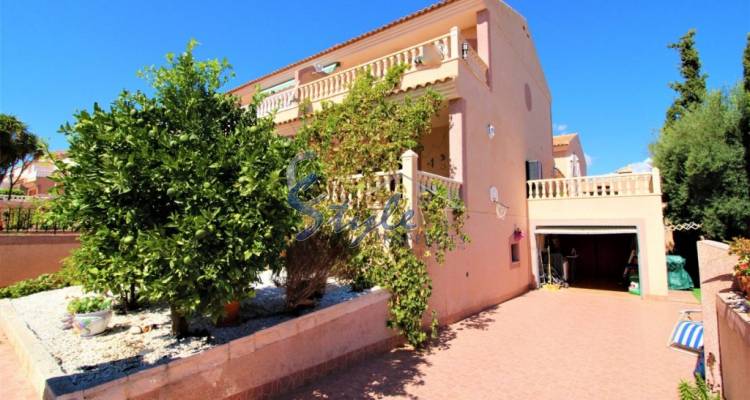 Buy 3 beds Semidetached chalet in Los Altos near to the sea. ID 4046