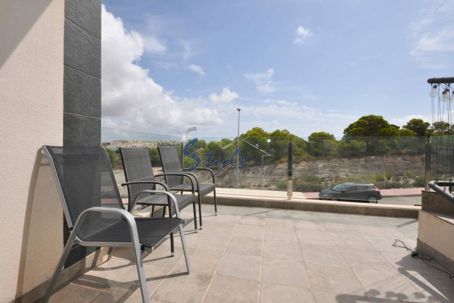 Resale - Villa - Villamartin