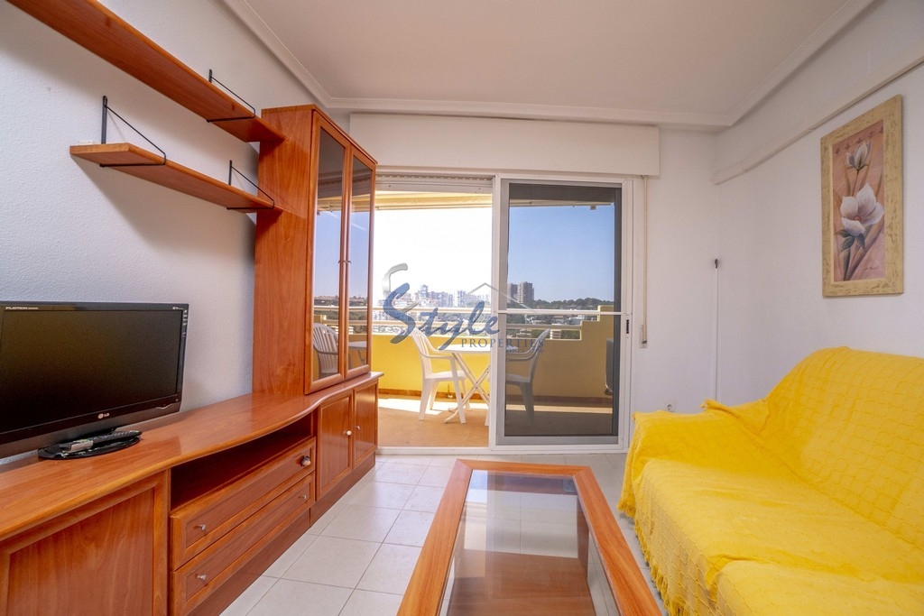 Comprar Apartamento con vistas al mar en venta en Campoamor, Orihuela Costa. ID: 4057