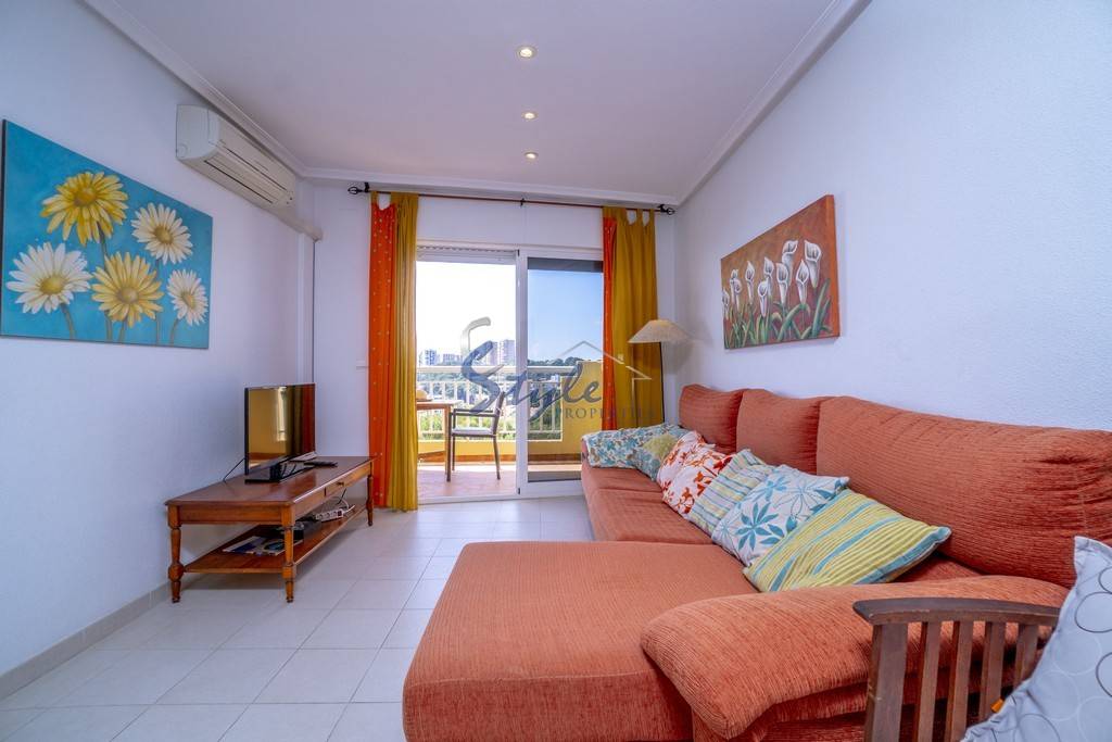 Comprar Apartamento con panorámicas vistas al mar en venta en Campoamor, Orihuela Costa. ID: 4058