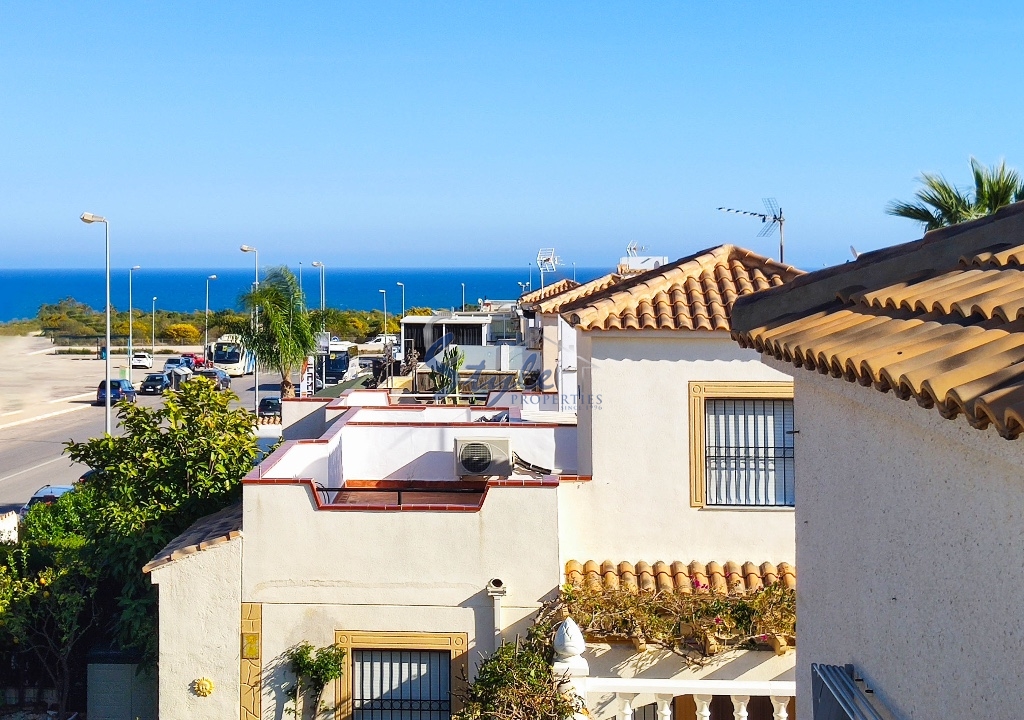 For sale semidetached house in La Serena , Playa Flamenca,Costa Blanca ID2299