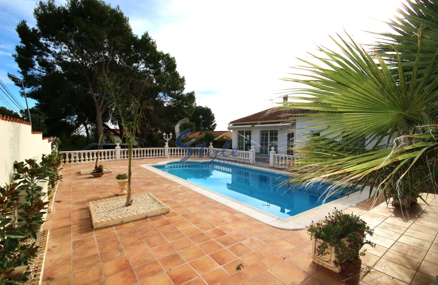 Resale - Villa - Los Balcones, Torrevieja - Los Balcones