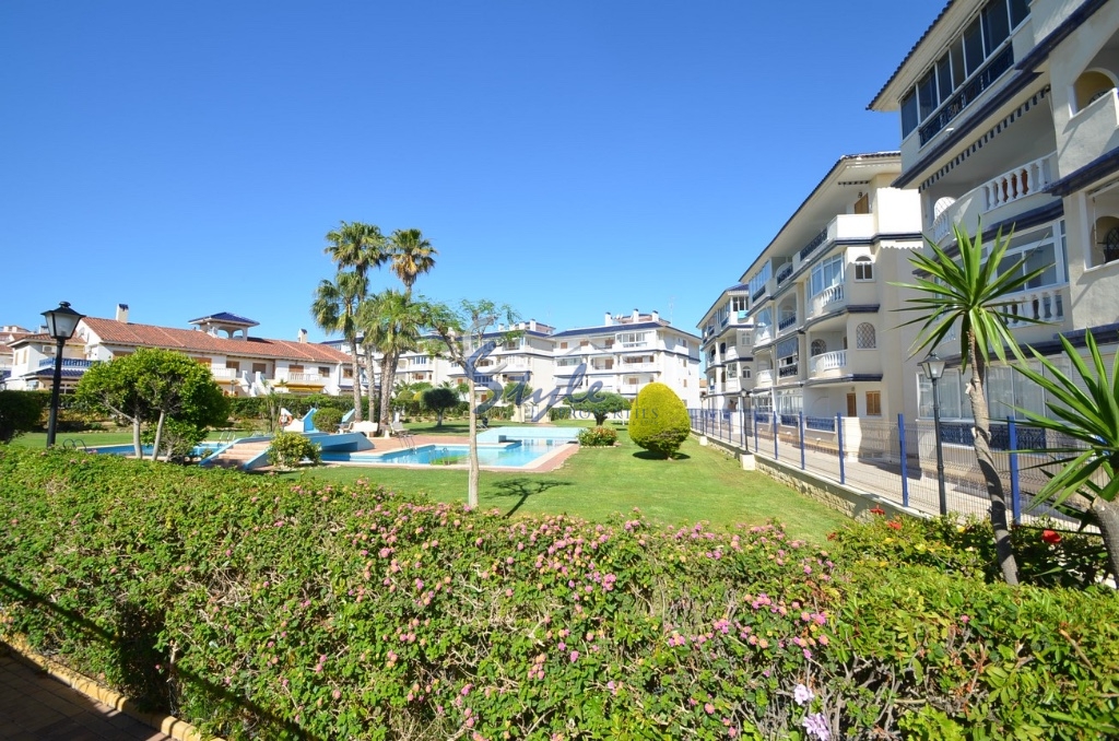 Resale - Apartment - La Mata