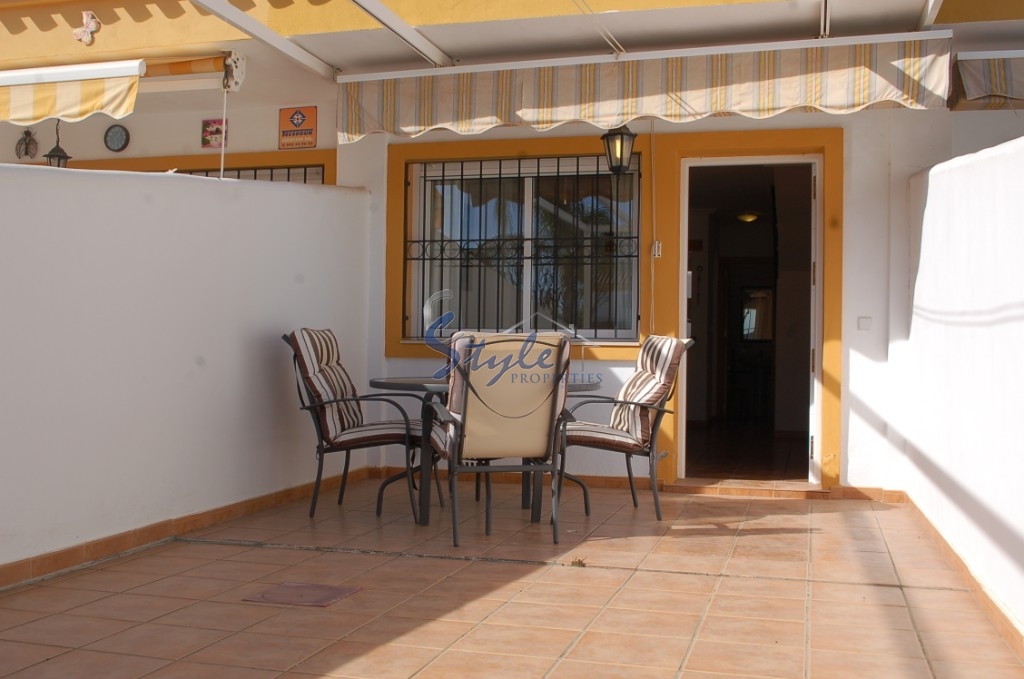 Buy townhouse in Torre de Horadada close to the beach. ID 4088