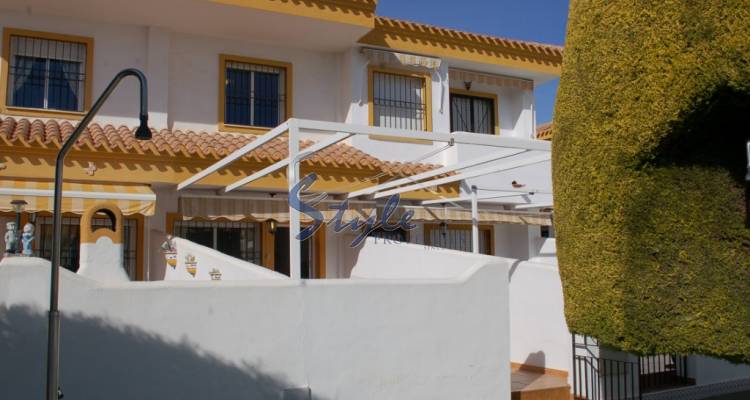 Buy townhouse in Torre de Horadada close to the beach. ID 4088