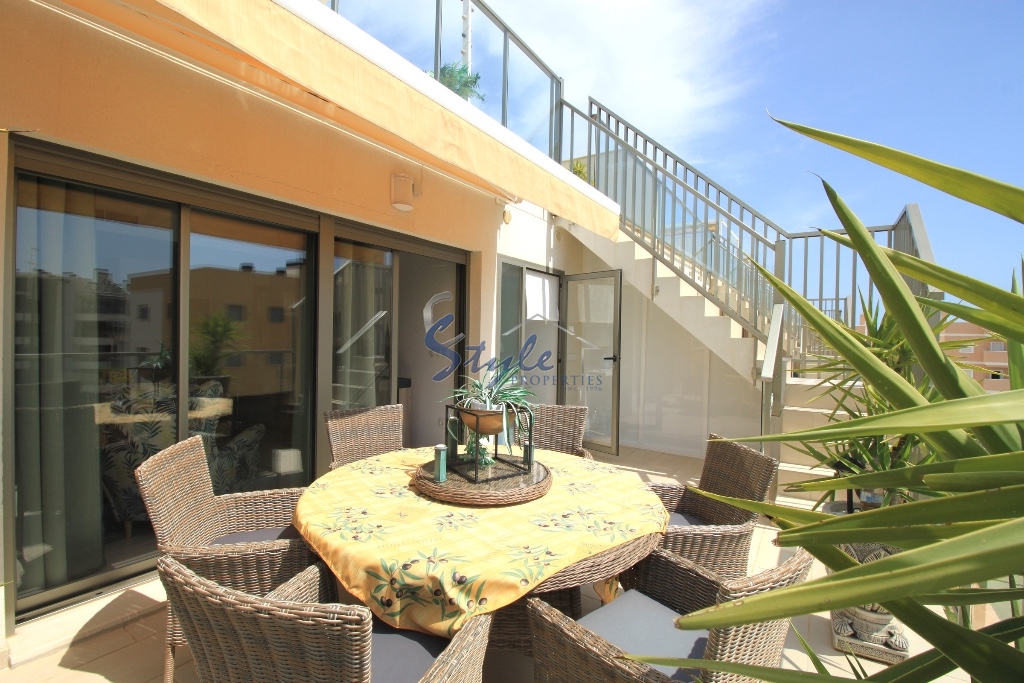 Resale - Apartment - Villamartin