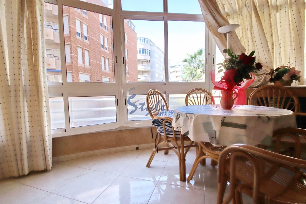 Buy apartment close to the sea in Torrevieja, Costa Blanca, 300 meters from the beach. ID: 4090