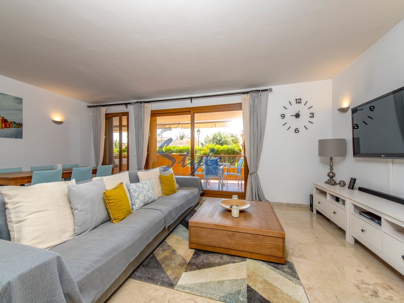 Increíble apartamento de 3 dormitorios en venta en Punta Prima, Costa Blanca, España