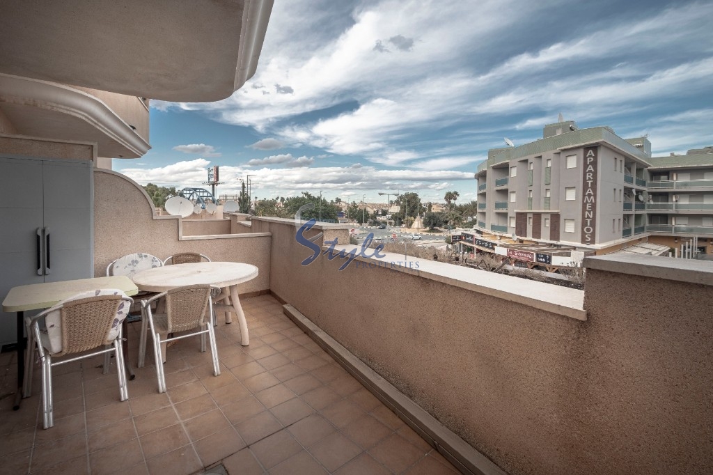 Comprar Apartamentos en Cabo Roig cerca del mar. ID 4094