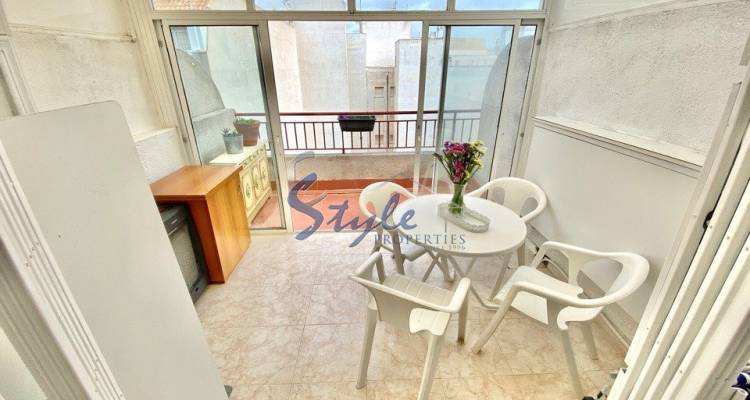 Buy apartment in Costa Blanca steps from the sea and beach in Torrevieja. ID: 4104