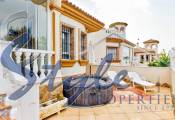 Detached villa with two bedrooms for sale in Pinar de Campoverde, Costa Blanca, Spain
