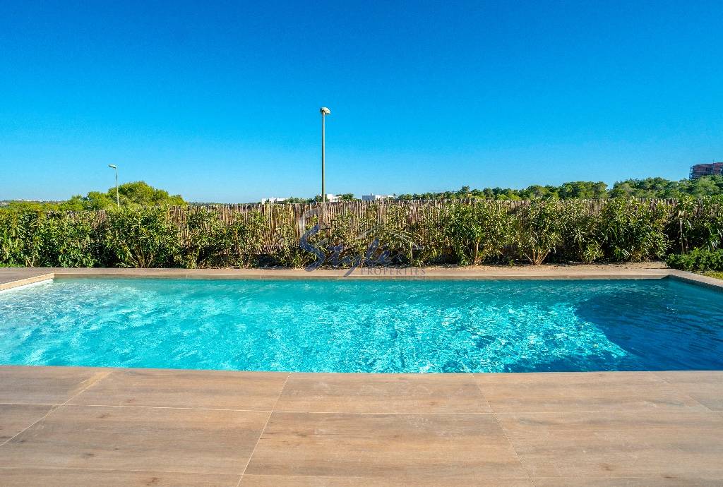 Resale - Villa - Las Colinas Golf Resort - Las Colinas Golf