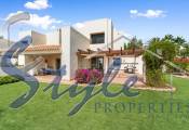 Resale - Villa - Las Colinas