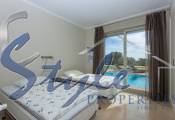 Resale - Villa - Las Colinas