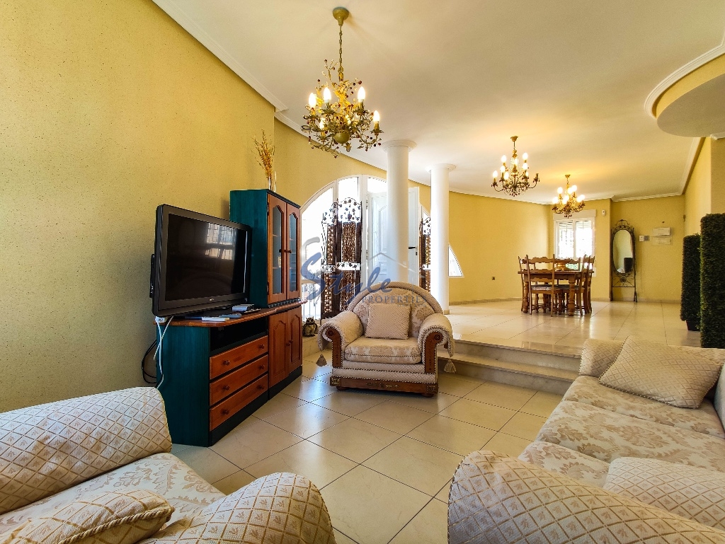 Resale - Villa - Cabo Roig - Lomas de Cabo Roig