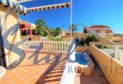 Resale - Villa - Villamartin