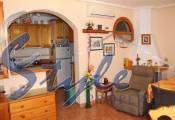 Comprar bungalow con piscina y cerca del mar en Playa Flamenca, Orihuela Costa. ID: 4134