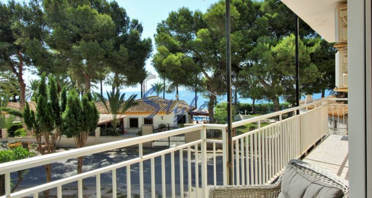 Resale - Apartment - Punta Prima