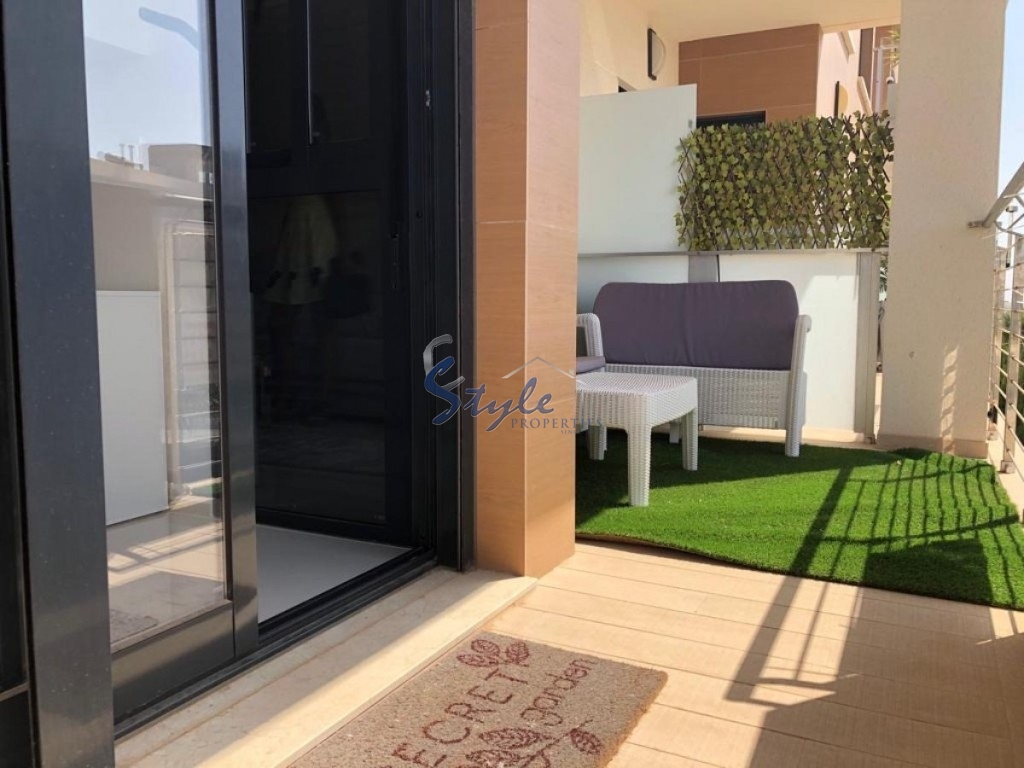 Resale - Apartment - Villamartin