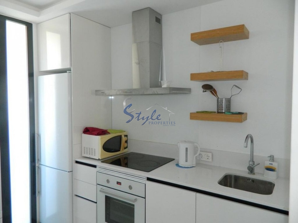 Resale - Apartment - Villamartin