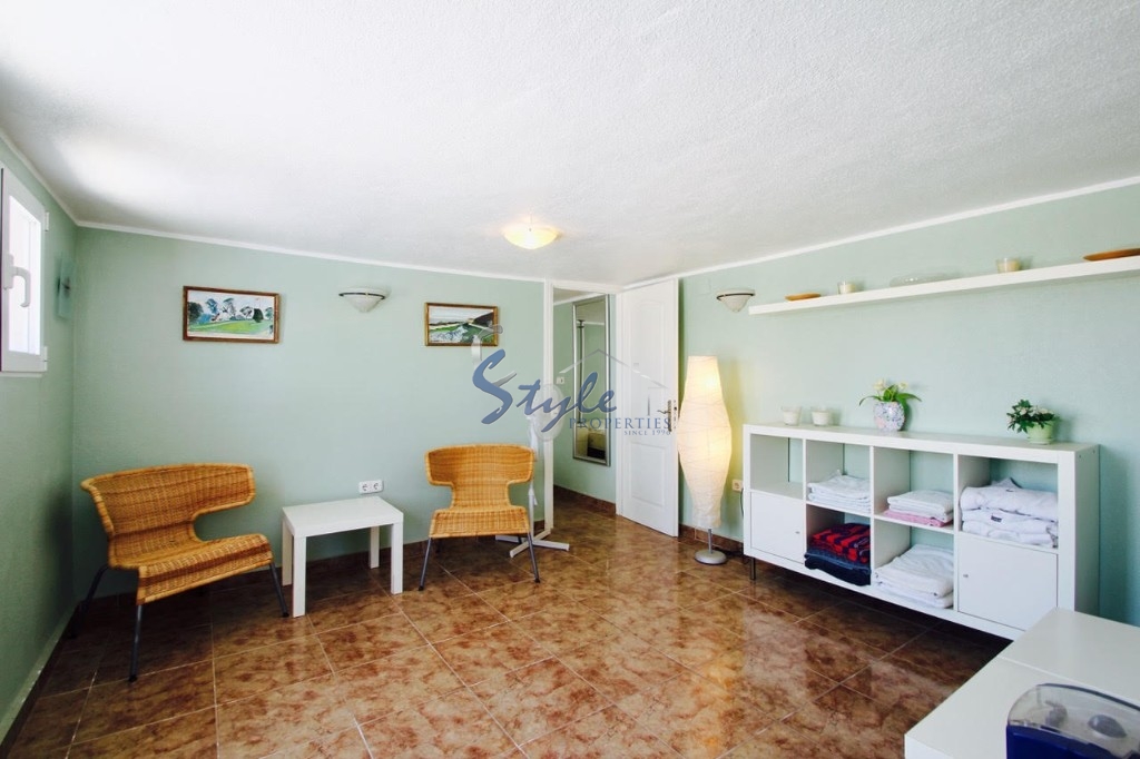 Resale - Villa - Costa Blanca - Orihuela Costa