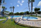 Comprar villa independiente cerca del campo de golf en Villamartin. ID: 4152