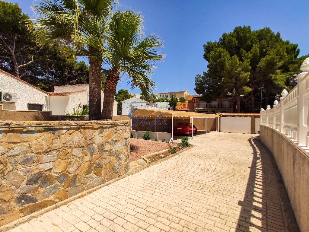 Resale - Villa - Los Balcones, Torrevieja - Los Balcones