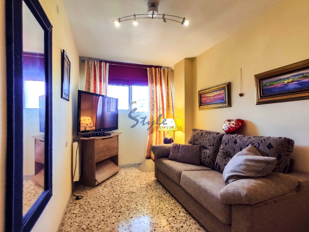 Apartamento de 3 dormitorios en venta en Punta Prima, Costa Blanca, España