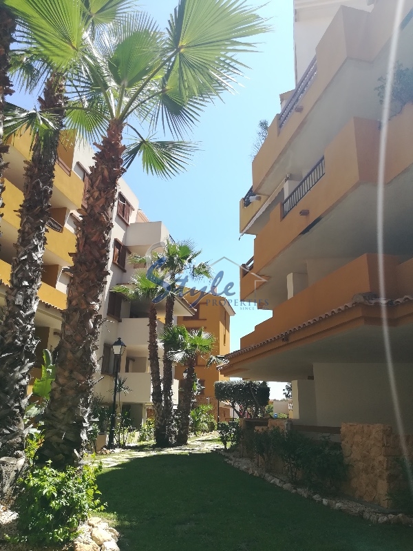 Resale - Apartment - Punta Prima