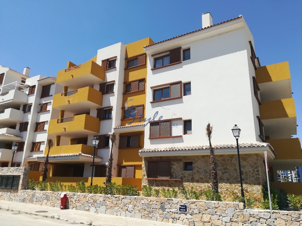 Апартаменты с 3 спальнями на верхнем этаже в продаже в La Recoleta, Punta Prima, Costa Blanca, Испания