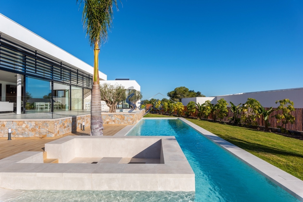 New build - Luxury Villa - Las Colinas