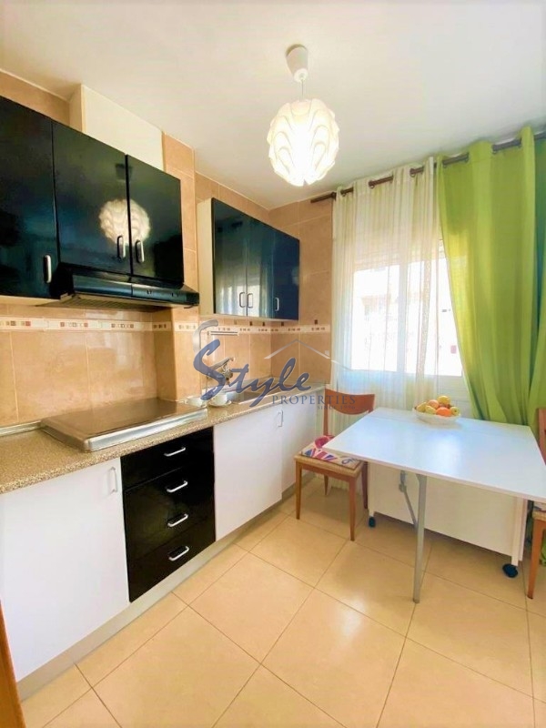 Buy apartment on the beach in Torrevieja, Costa Blanca. ID: 4163