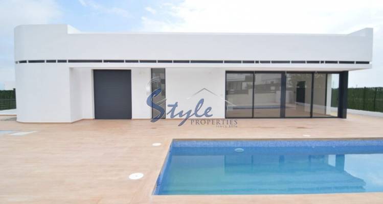 Key Ready Villa with mountain views for sale in Polop, Benidorm, Costa Blanca North