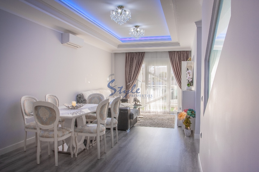 Resale - Apartment - Cabo Roig