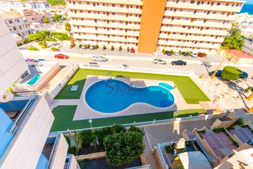Buy apartment with sea view in Torrevieja, Costa Blanca, 600 meters from the beach. ID: 4164