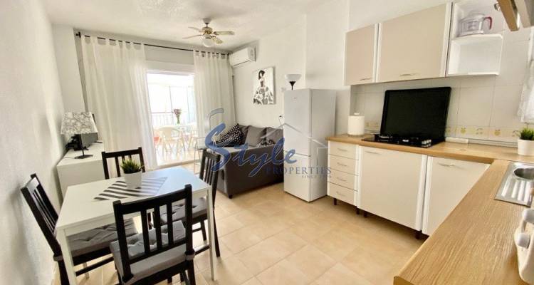 Buy apartment close to the sea in Torrevieja, Costa Blanca. ID: 4170