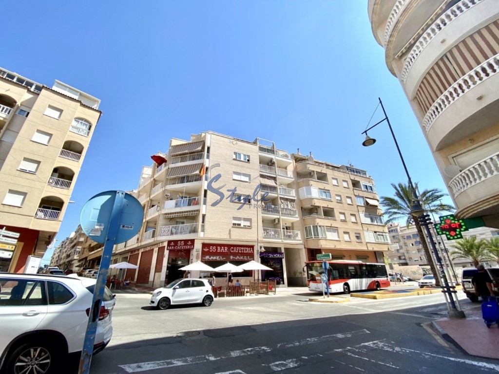 Buy apartment close to the sea in Torrevieja, Costa Blanca. ID: 4173