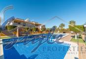 Buy chalet with pool in Costa Blanca close to sea in Lomas de Cabo Roig, Orihuela Costa. ID: 4175