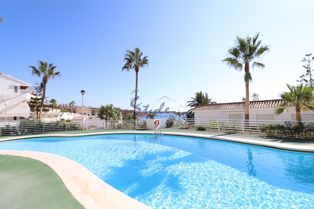 Resale - Apartment - Dehesa de Campoamor