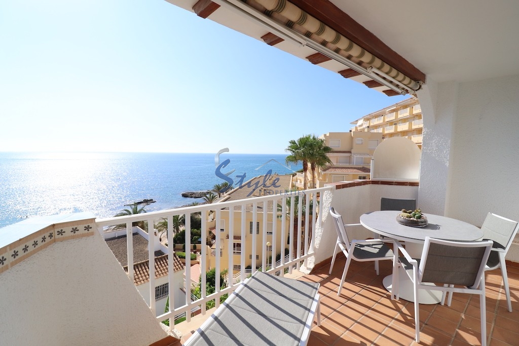 Comprar Apartamento con panorámicas vistas al mar en venta en Campoamor, Orihuela Costa. ID: 4199