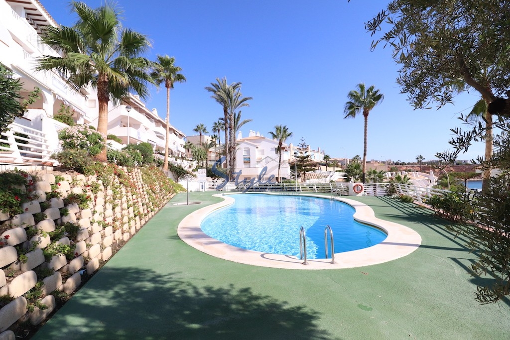 Resale - Apartment - Dehesa de Campoamor