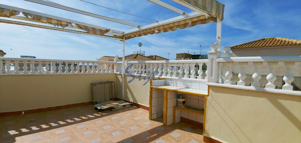 Buy duplex apartment close to the sea in Punta Prima. ID 4203