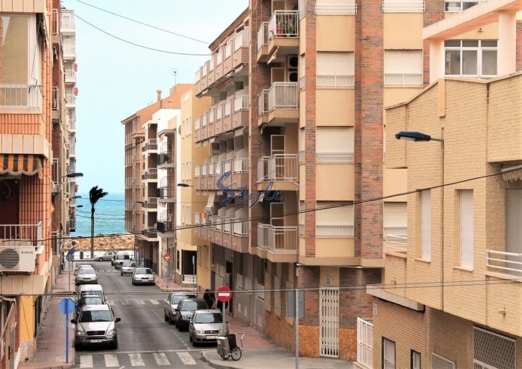Buy apartment close to the sea in Torrevieja, Costa Blanca. ID: 4206