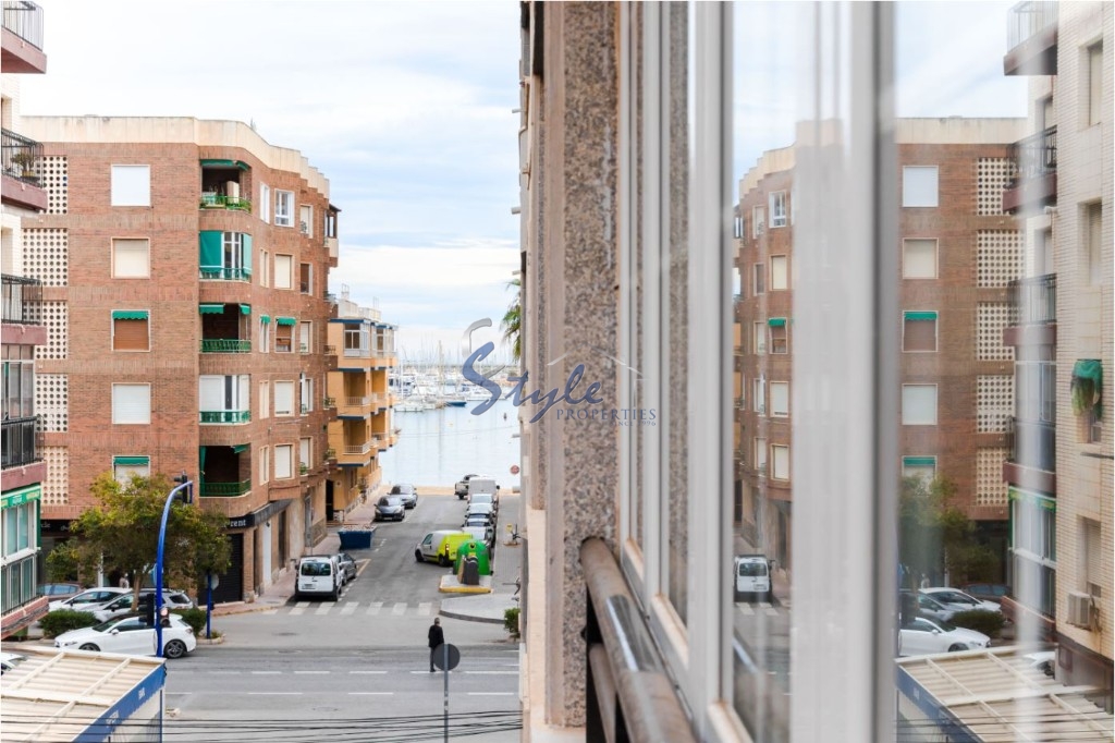 Buy apartment close to the sea in Torrevieja, Costa Blanca. ID: 4211