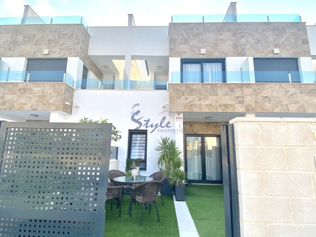 Resale - Town House - Villamartin