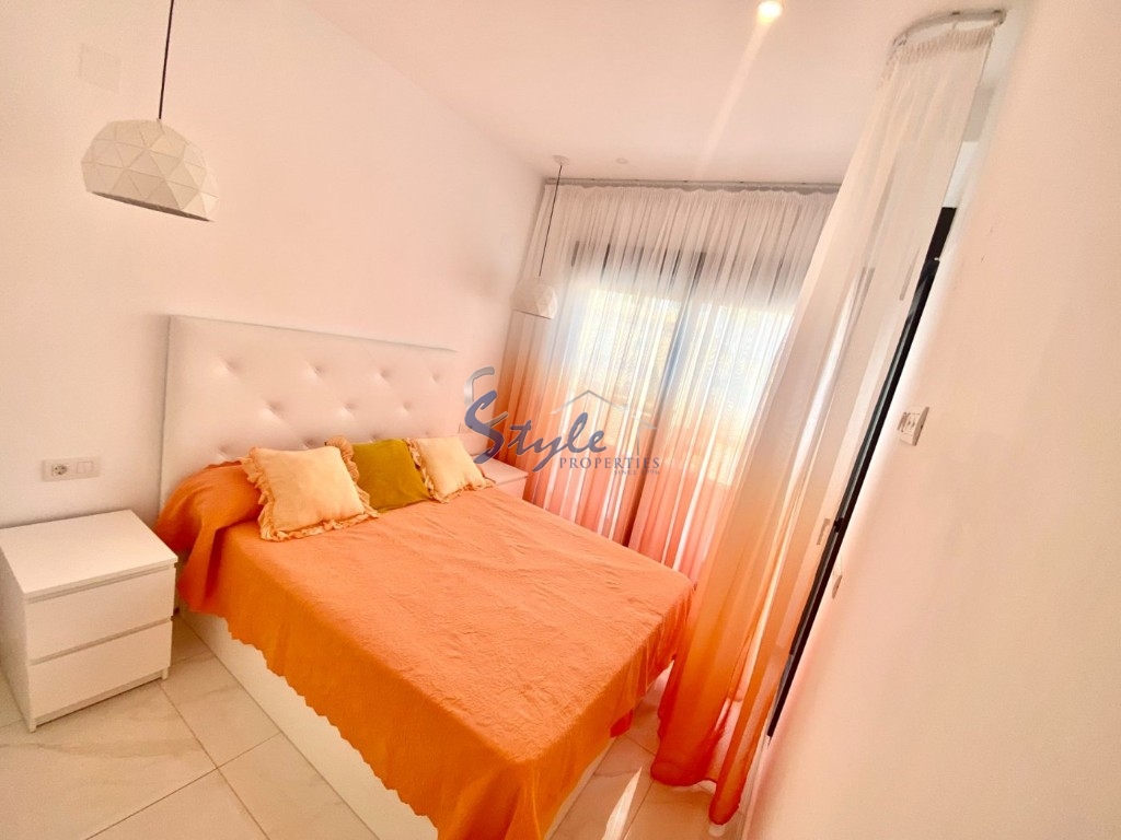 Resale - Town House - Villamartin