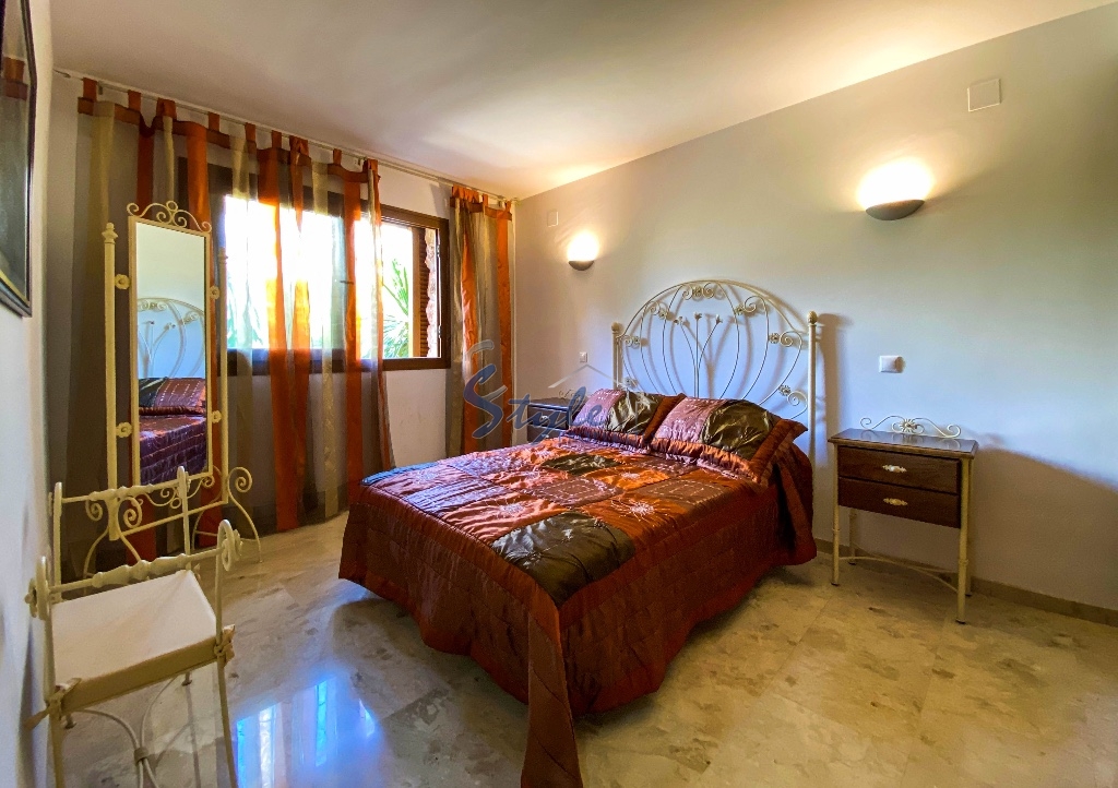 Resale - Apartment - Punta Prima