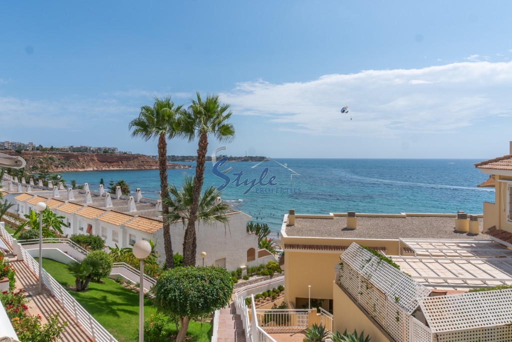 Comprar Apartamento con vistas al mar en venta en Campoamor, Orihuela Costa. ID: 4221