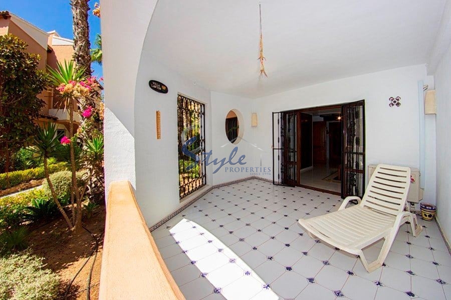 Buy apartment close to the sea in Playa de Los Locos, Torrevieja, Costa Blanca. ID: 4228