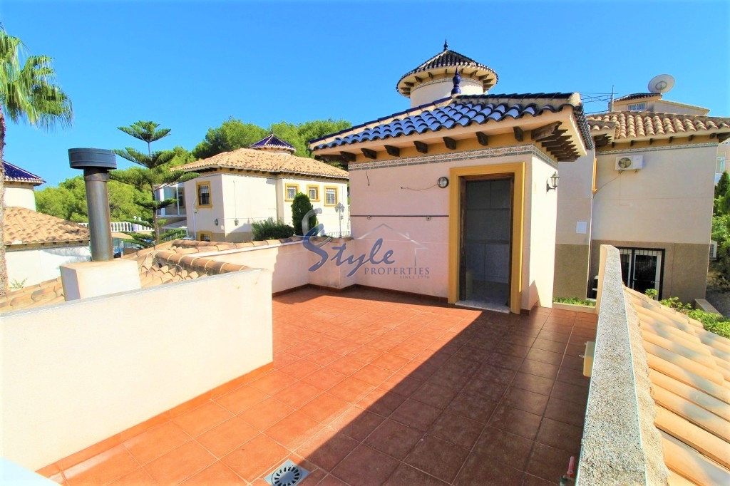 Resale - Villa - Villamartin